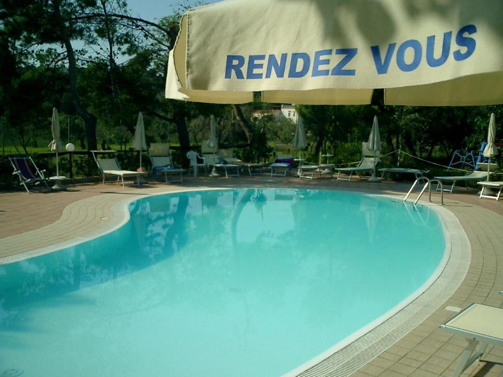 Residence Rendez Vous Vieste Buitenkant foto